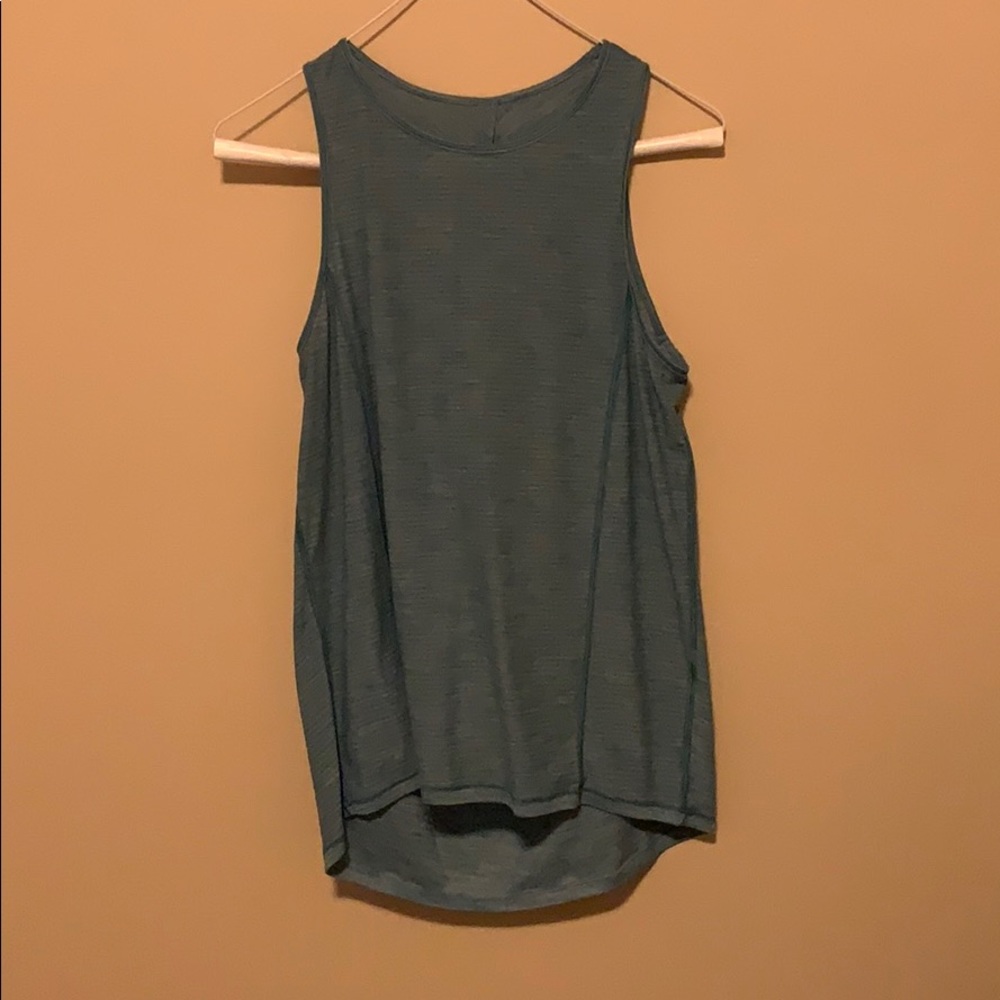 Lululemon tank top